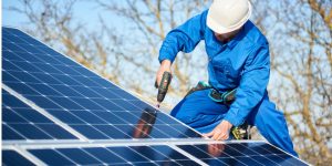 Installation Maintenance Panneaux Solaires Photovoltaïques à Saon